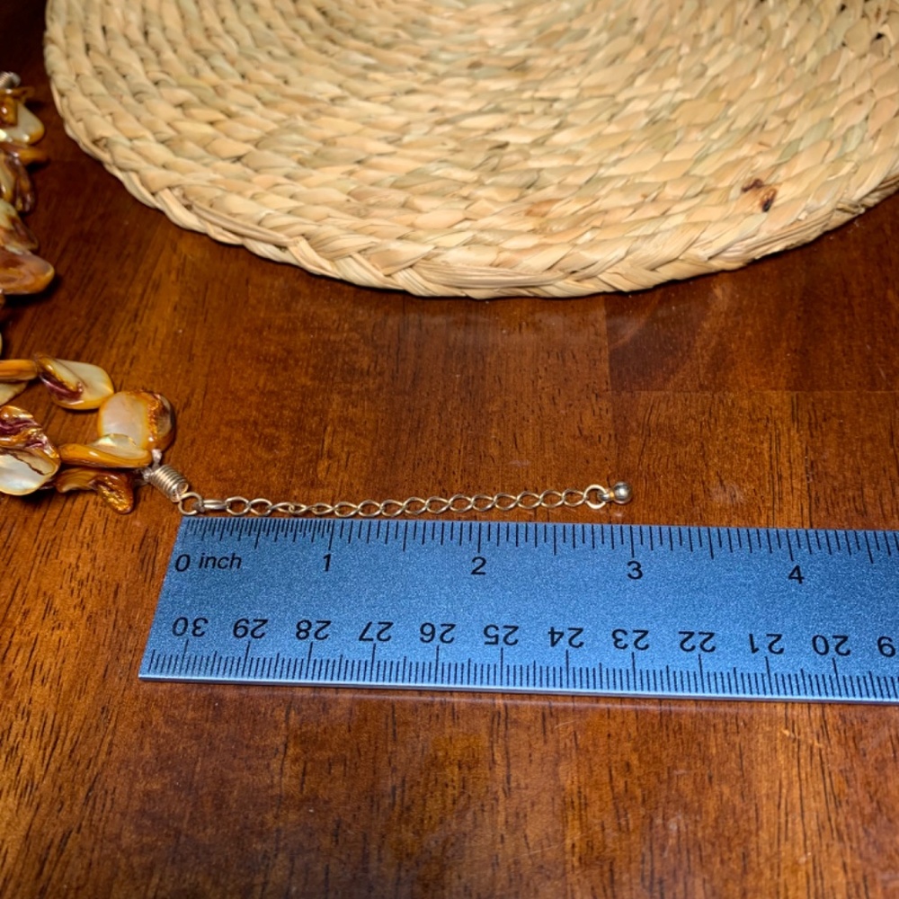 Lustrous Colored Shell Statement Necklace. In Sha… - image 6